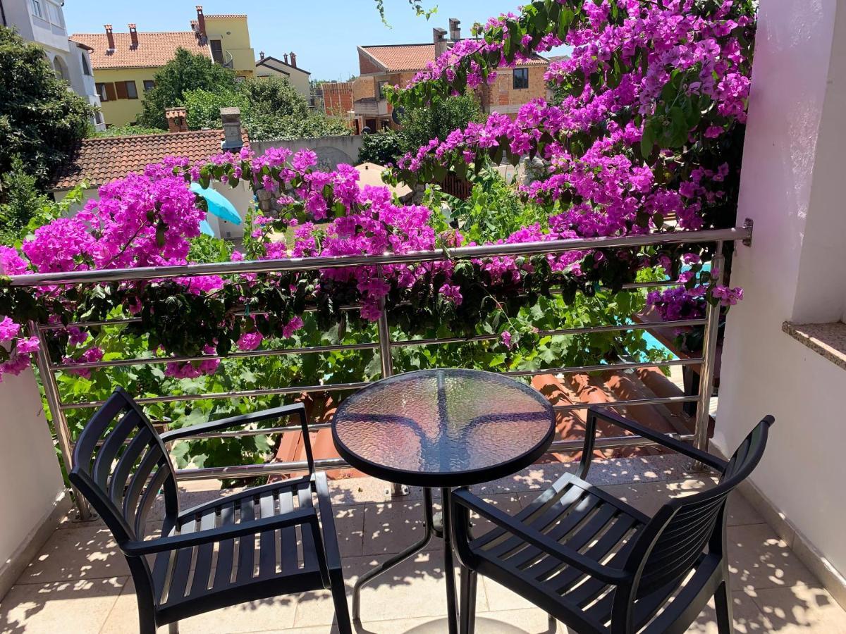 Gargamelo Pension Porec Ngoại thất bức ảnh