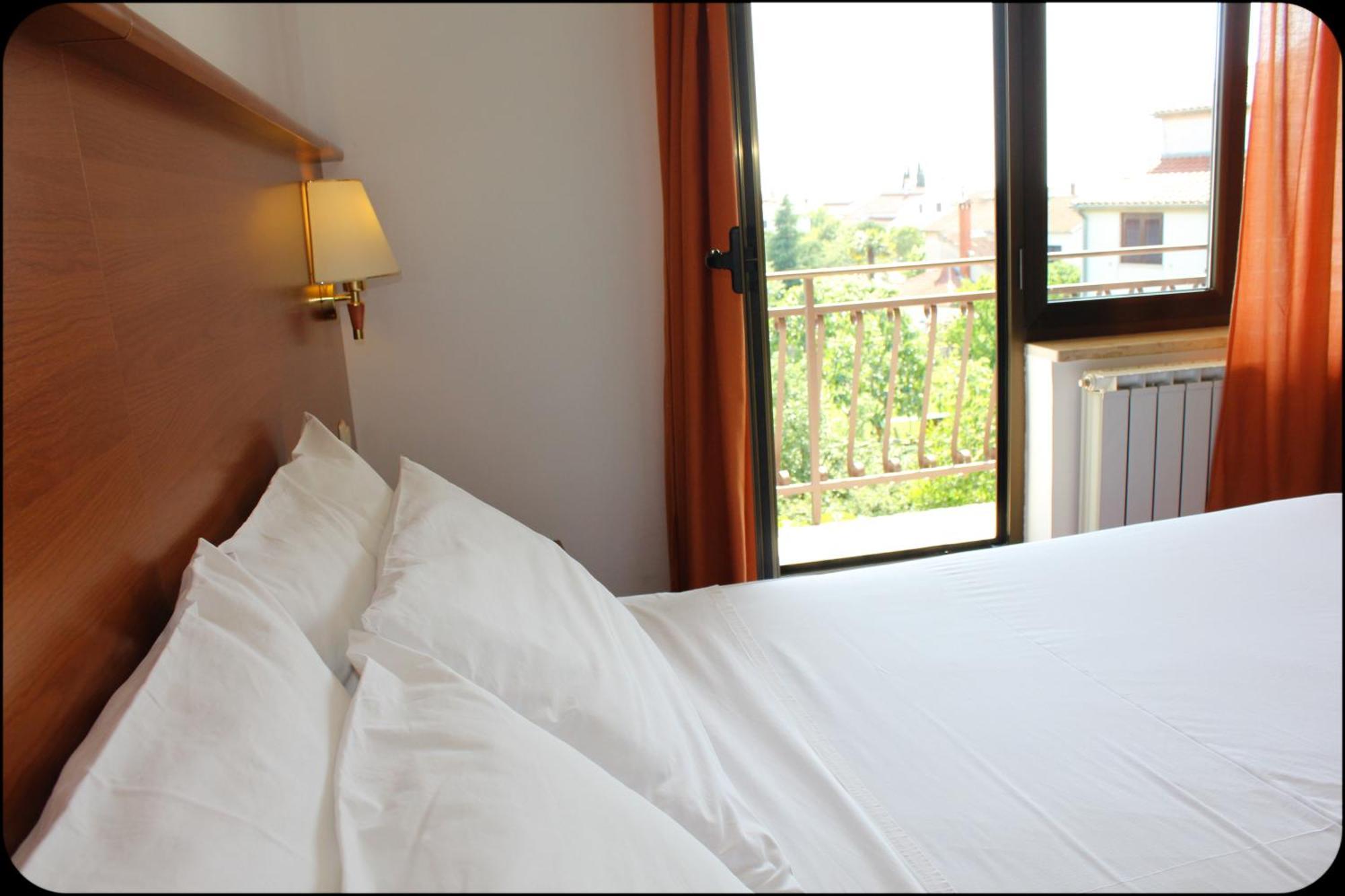Gargamelo Pension Porec Phòng bức ảnh